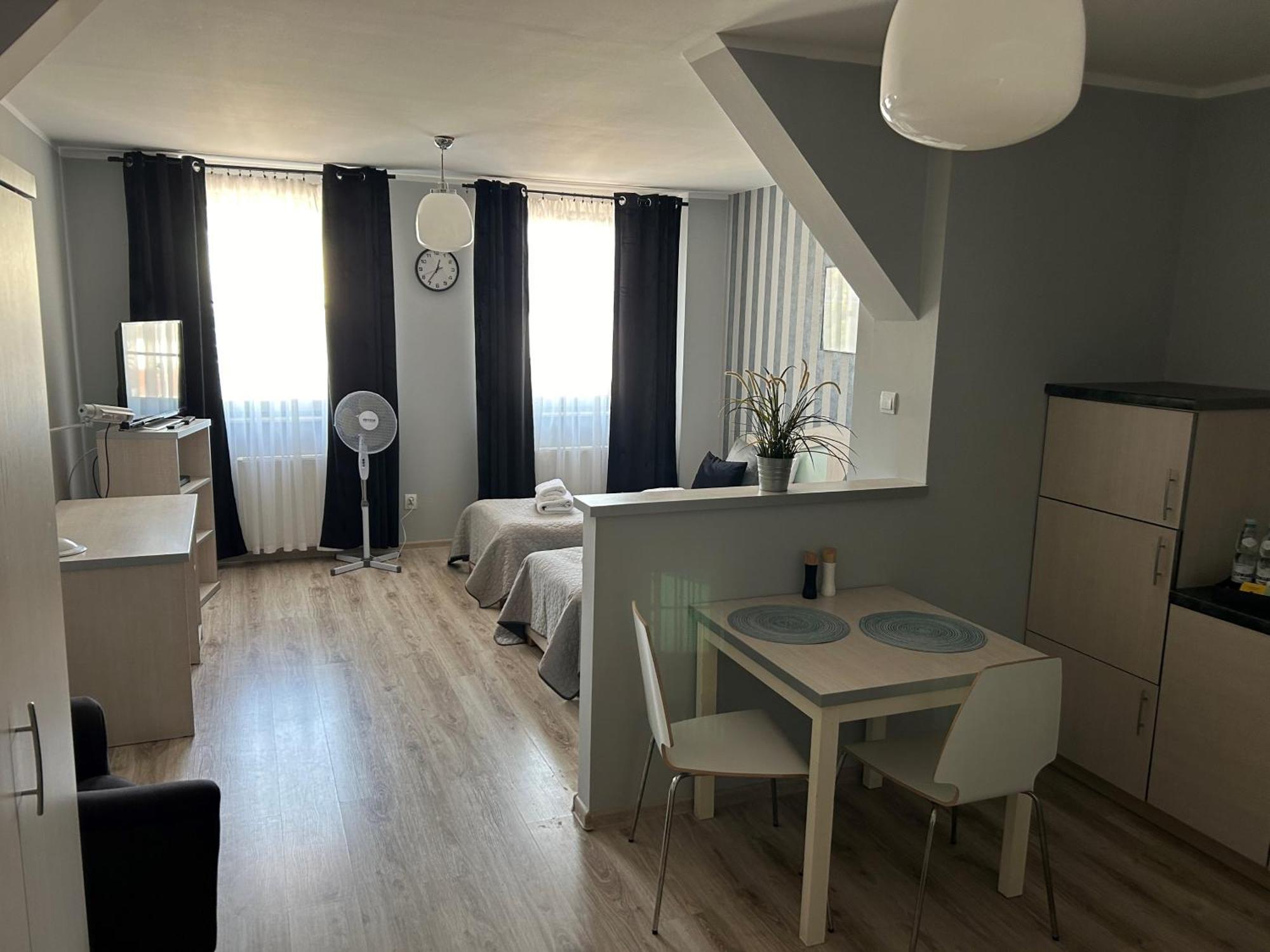 H-T-L Apartamenty Junior Нова-Суль Экстерьер фото
